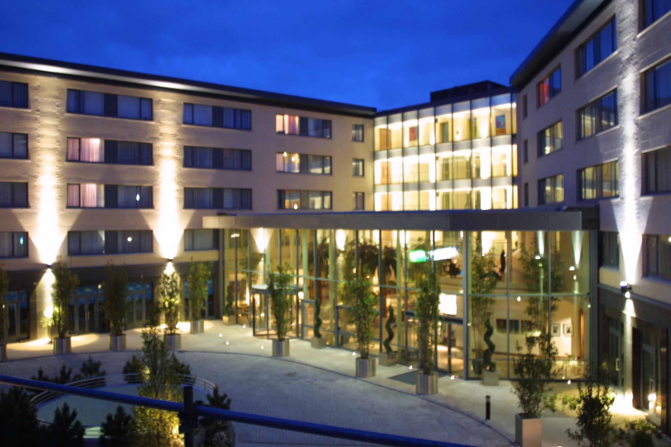 The Galmont Hotel & Spa Galway Esterno foto