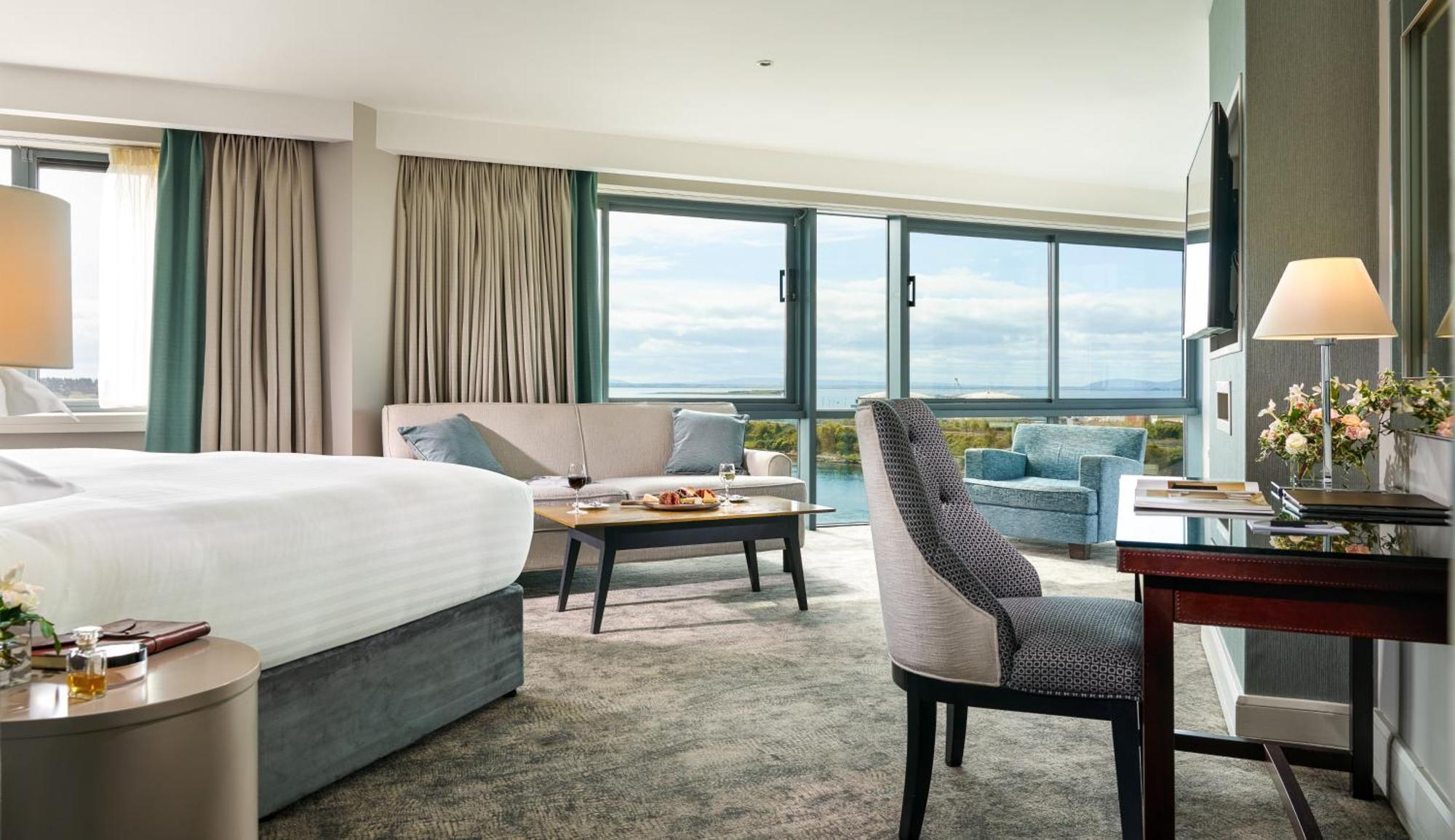 The Galmont Hotel & Spa Galway Esterno foto