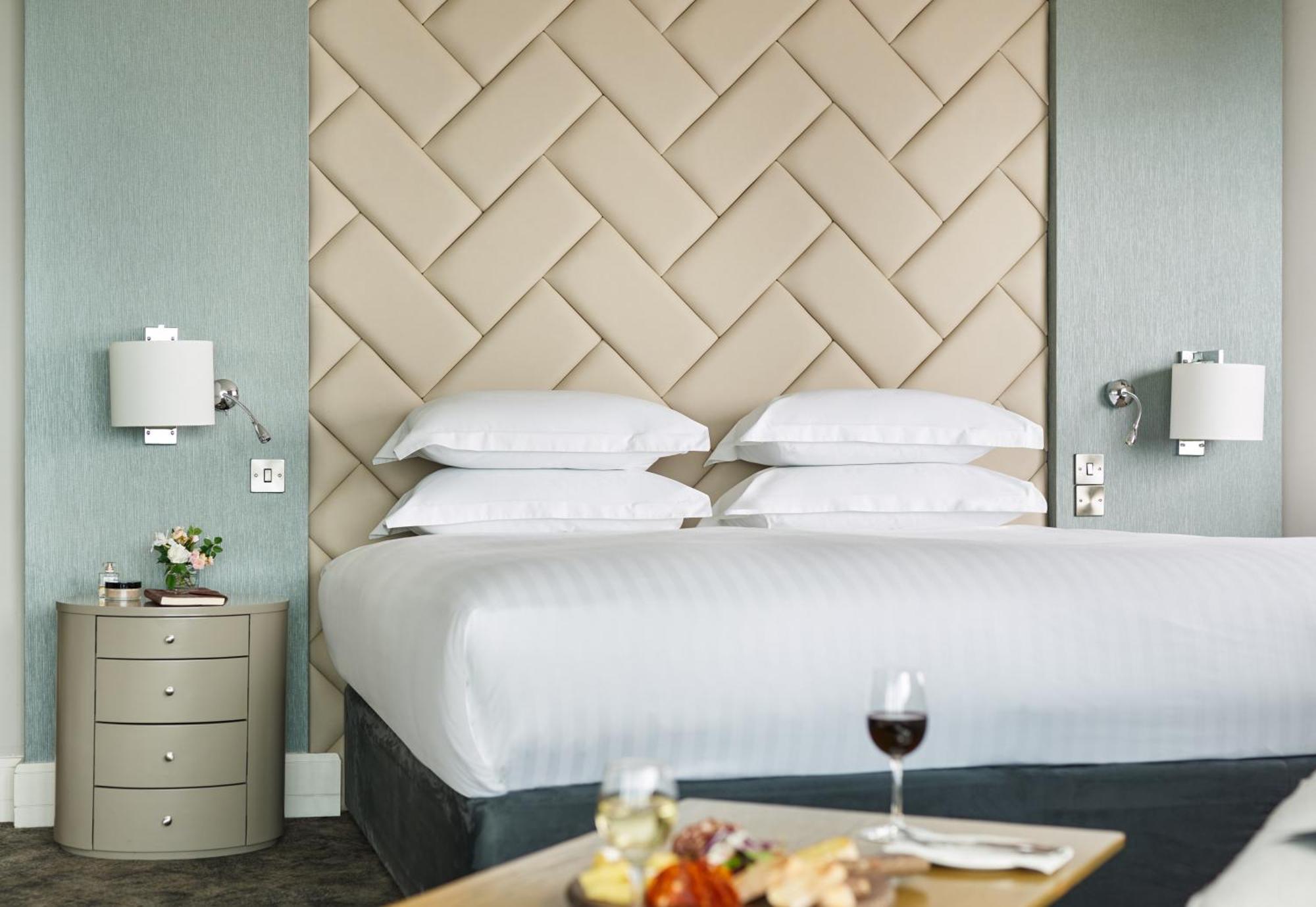 The Galmont Hotel & Spa Galway Esterno foto