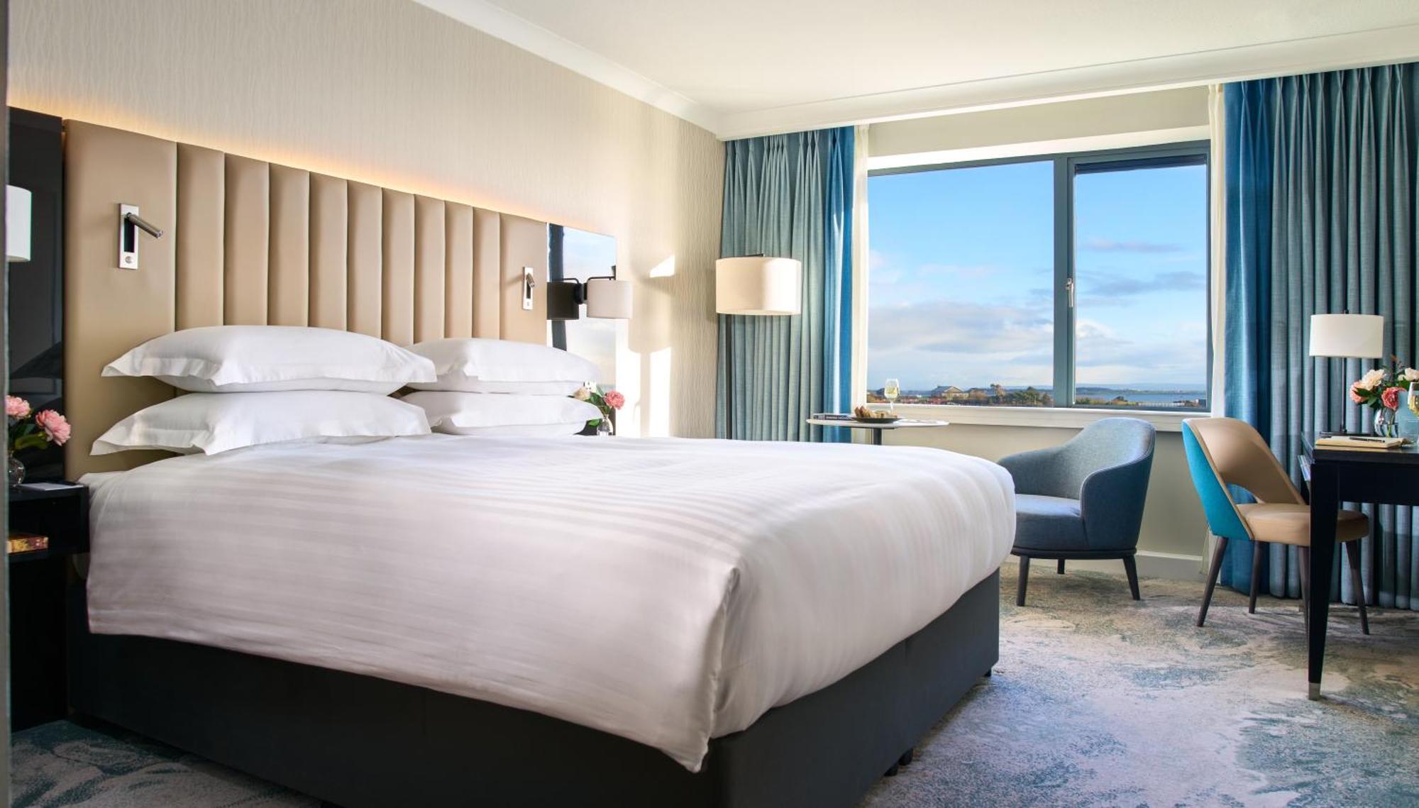 The Galmont Hotel & Spa Galway Esterno foto