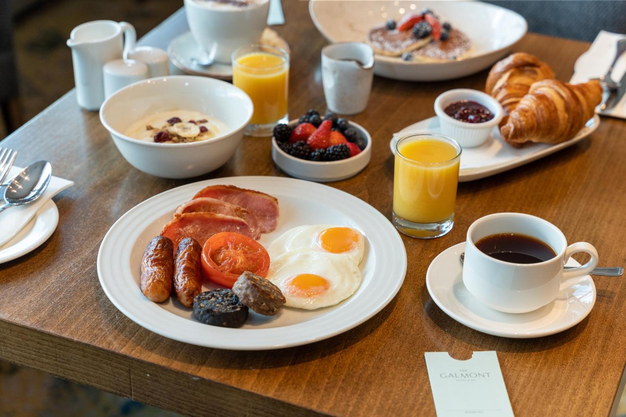 The Galmont Hotel & Spa Galway Esterno foto