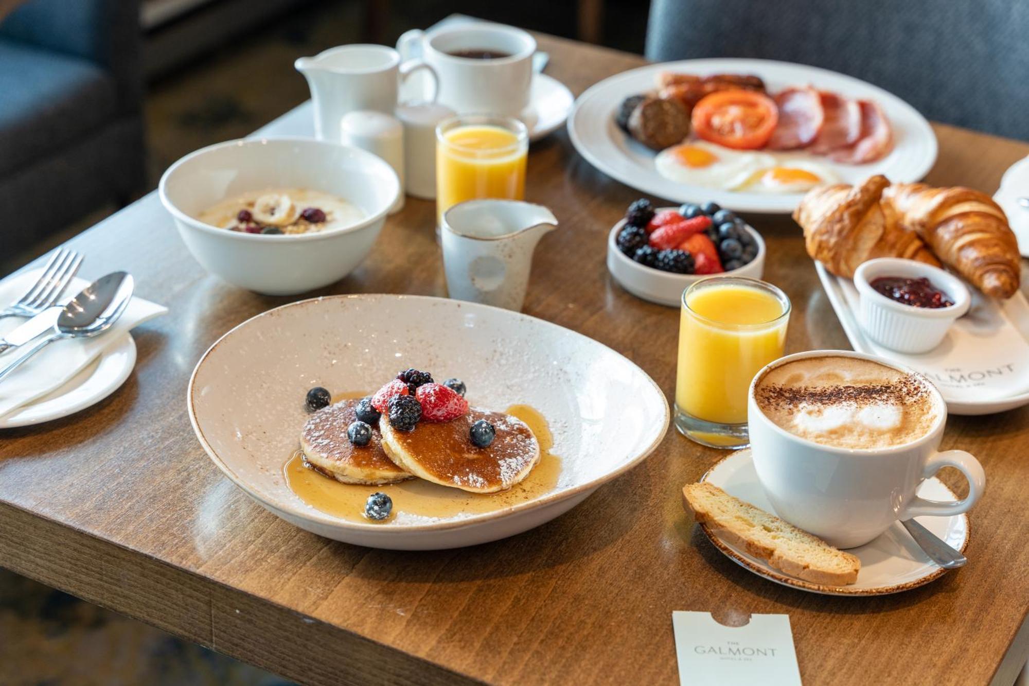 The Galmont Hotel & Spa Galway Esterno foto