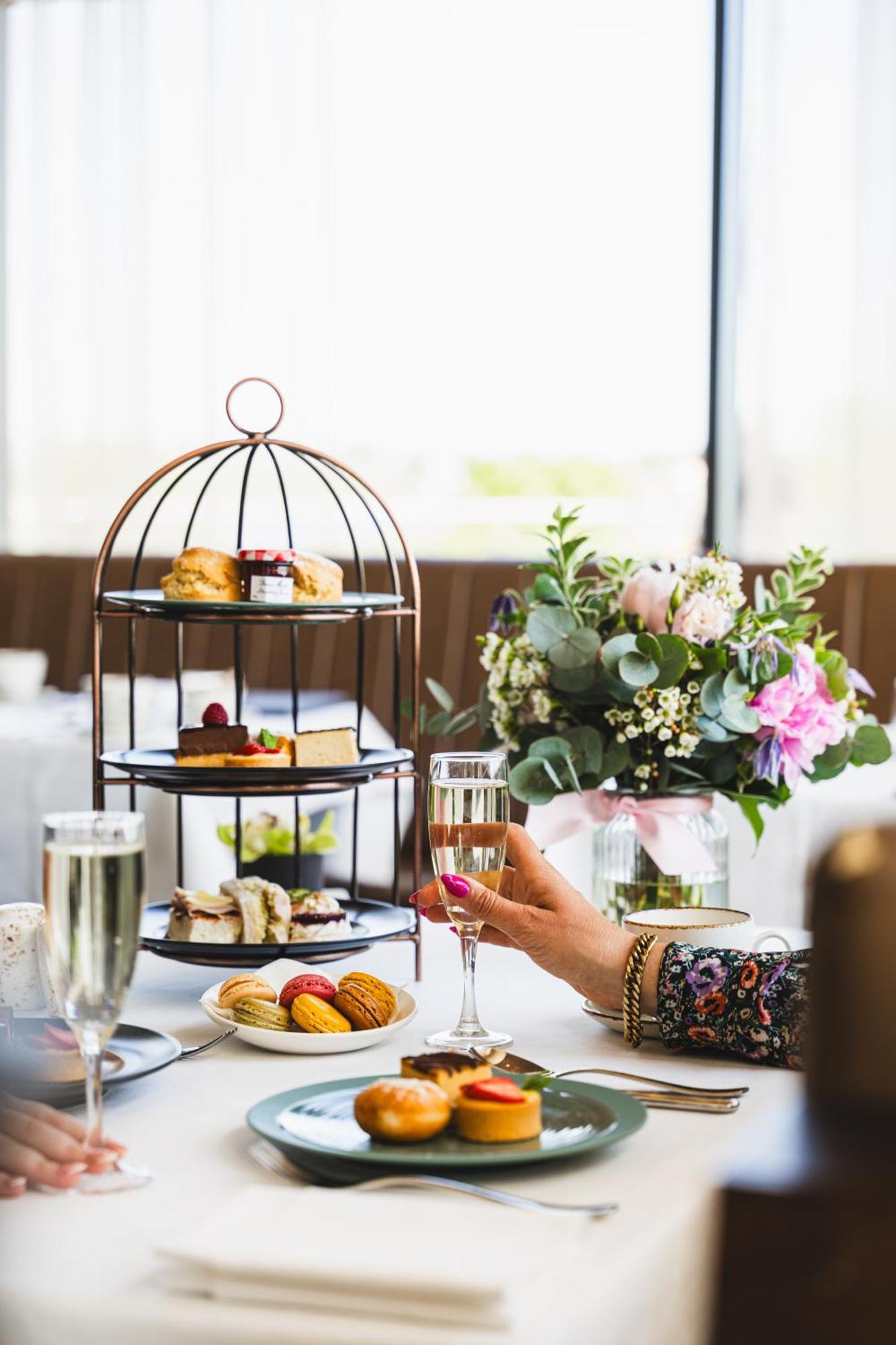 The Galmont Hotel & Spa Galway Esterno foto